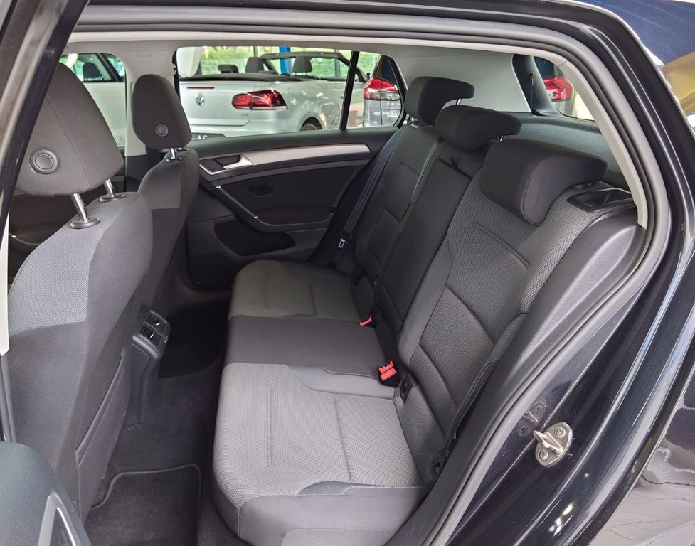 Volkswagen Golf VII Comfortline BMT - 122ch - 127000 km - 12/2013