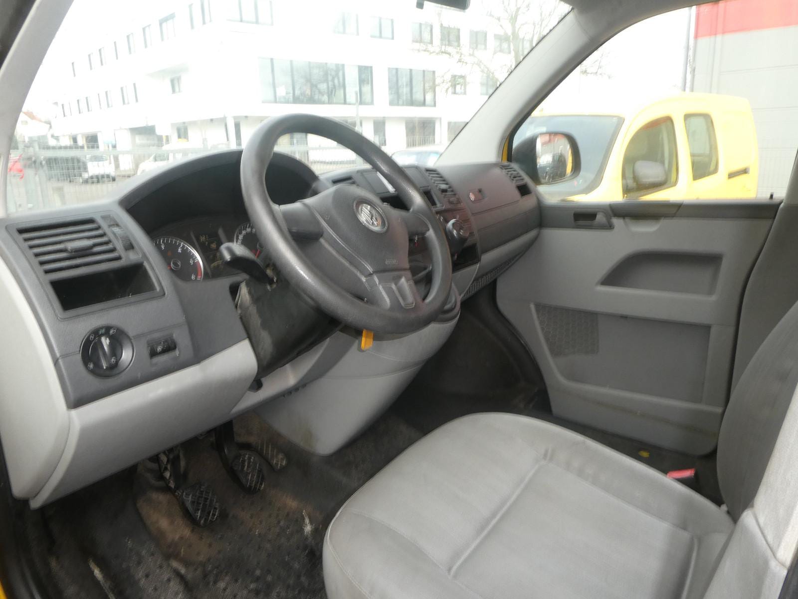 Volkswagen Transporter T5 PostBayern Phase2