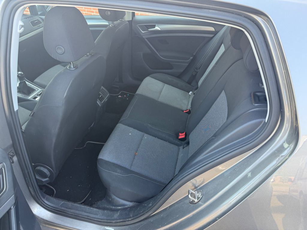 Volkswagen Golf 1.4 122PS Full Service - 122ch - 129000 km - 11/2014