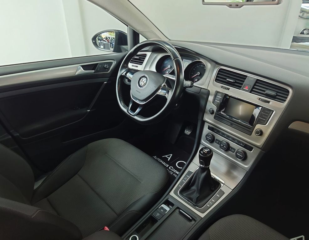 Volkswagen Golf VII Comfortline BMT - 122ch - 127000 km - 12/2013